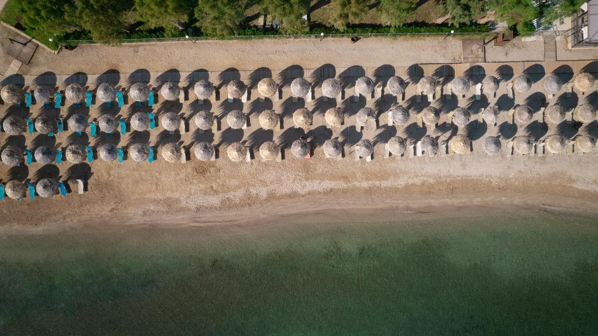 Messonghi Beach Holiday Resort Moraitika Exterior foto