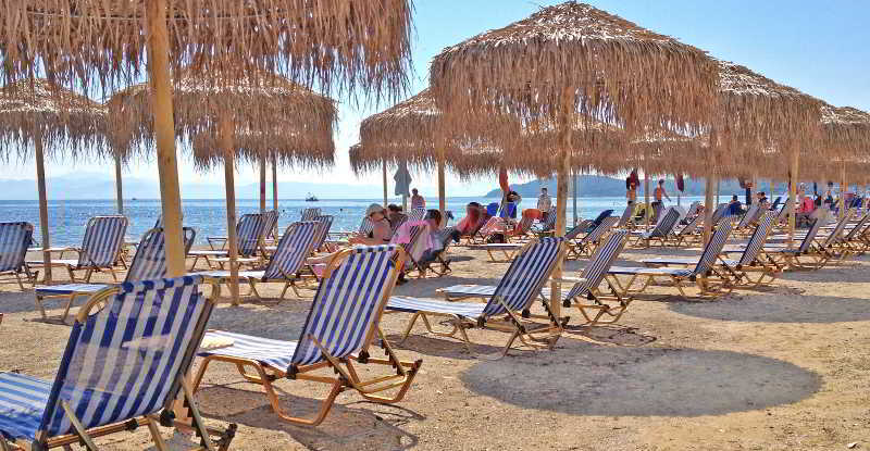 Messonghi Beach Holiday Resort Moraitika Exterior foto